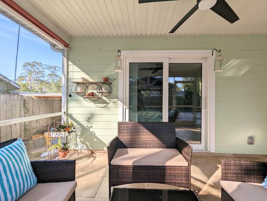 3Bed & 2Bath Property Couple Minutes From Siesta Key Beach & Downtown Сарасота Екстериор снимка